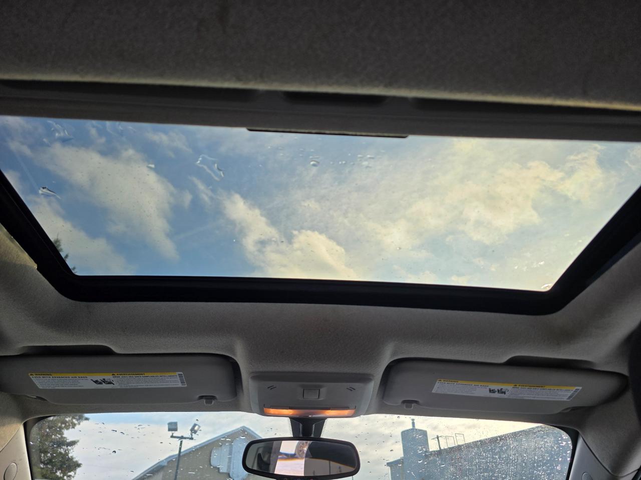 2017 Chevrolet Sonic LT Auto 4dr Hatchback Photo