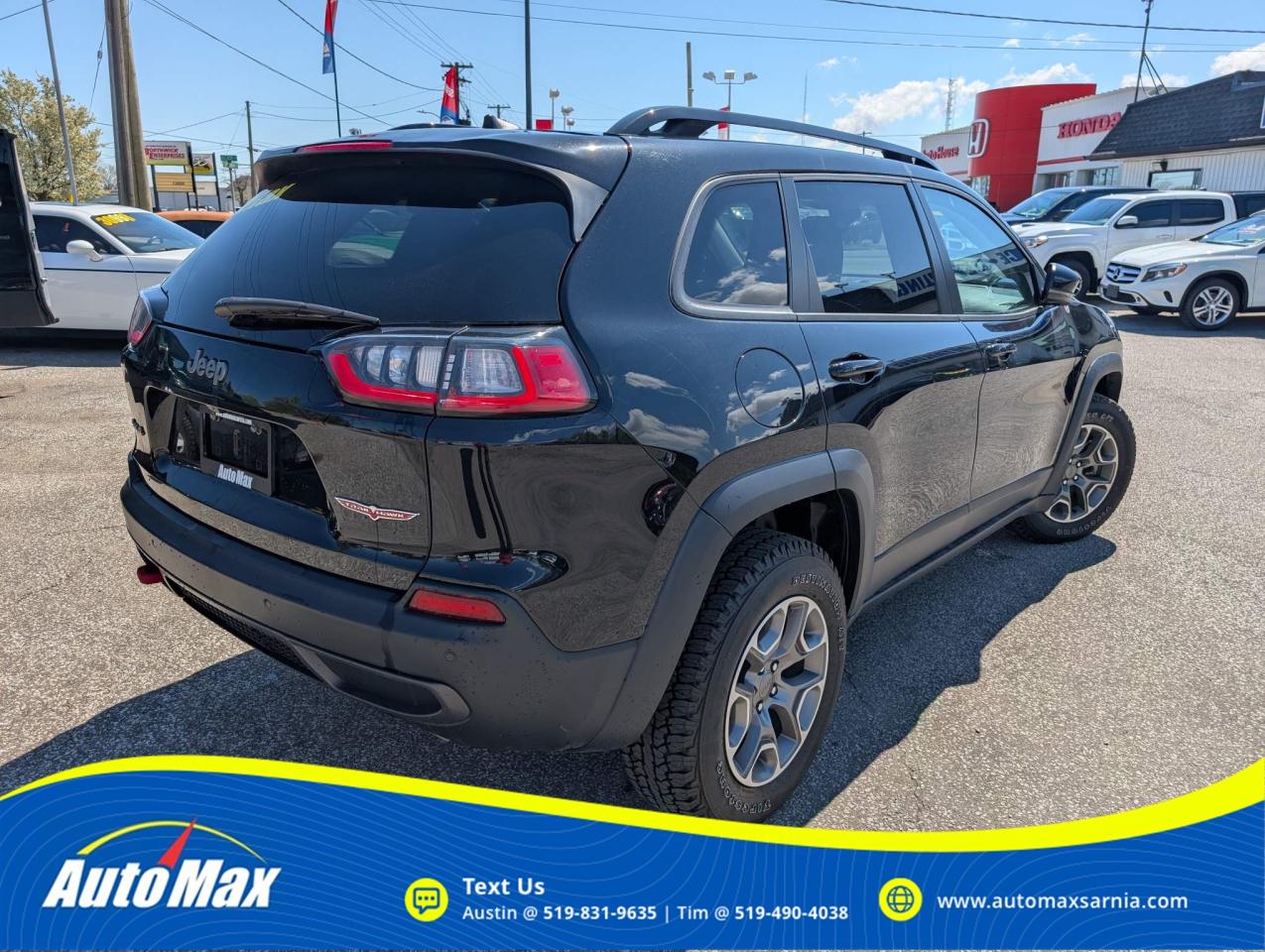 2022 Jeep Cherokee Trailhawk 4dr 4x4 Photo