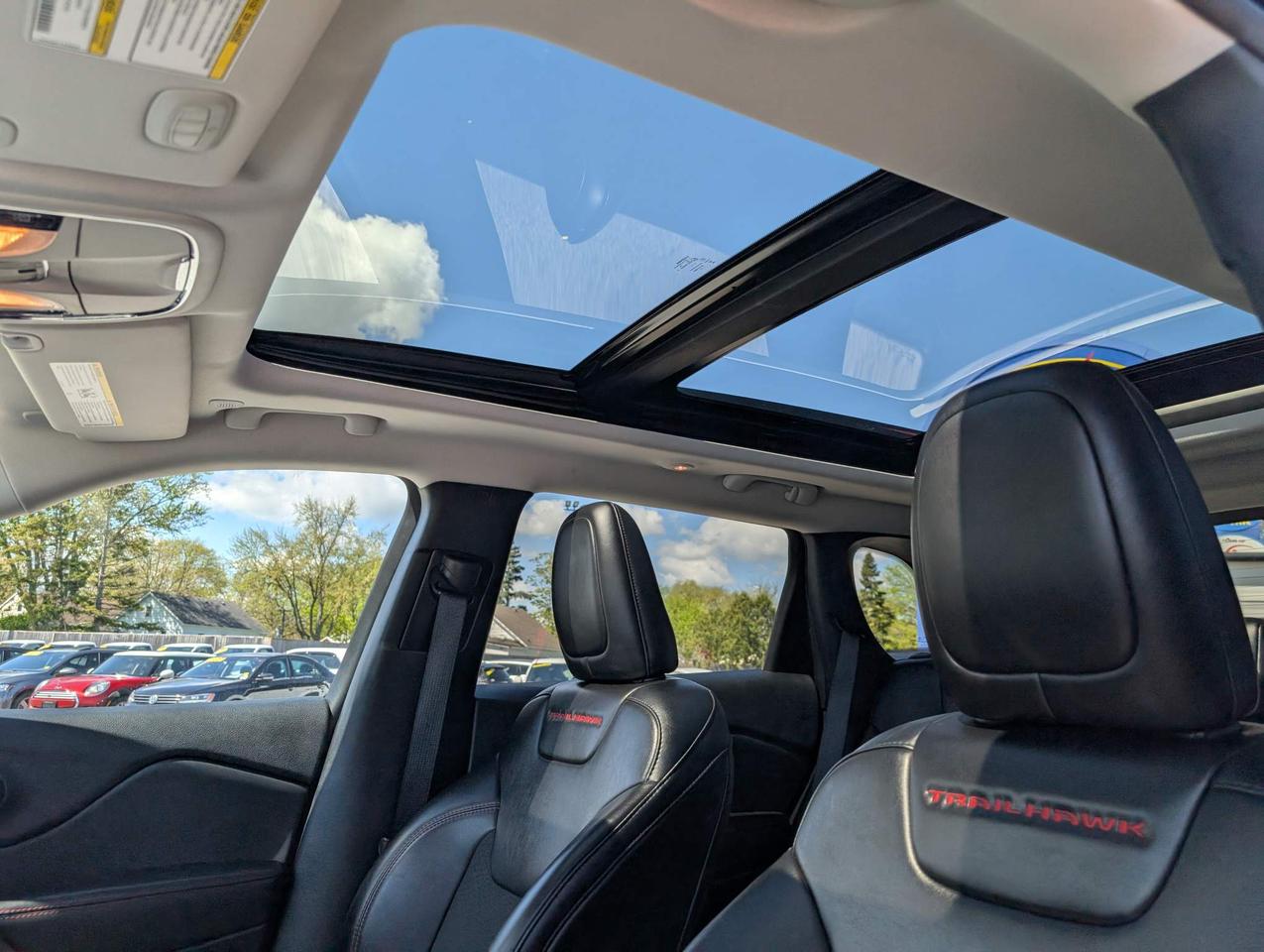2022 Jeep Cherokee Trailhawk 4dr 4x4 Photo
