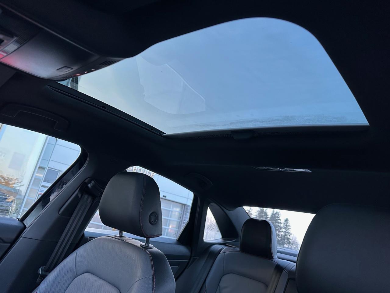 2025 Volkswagen Jetta GLI Autobahn (M6) 4dr Sedan Photo