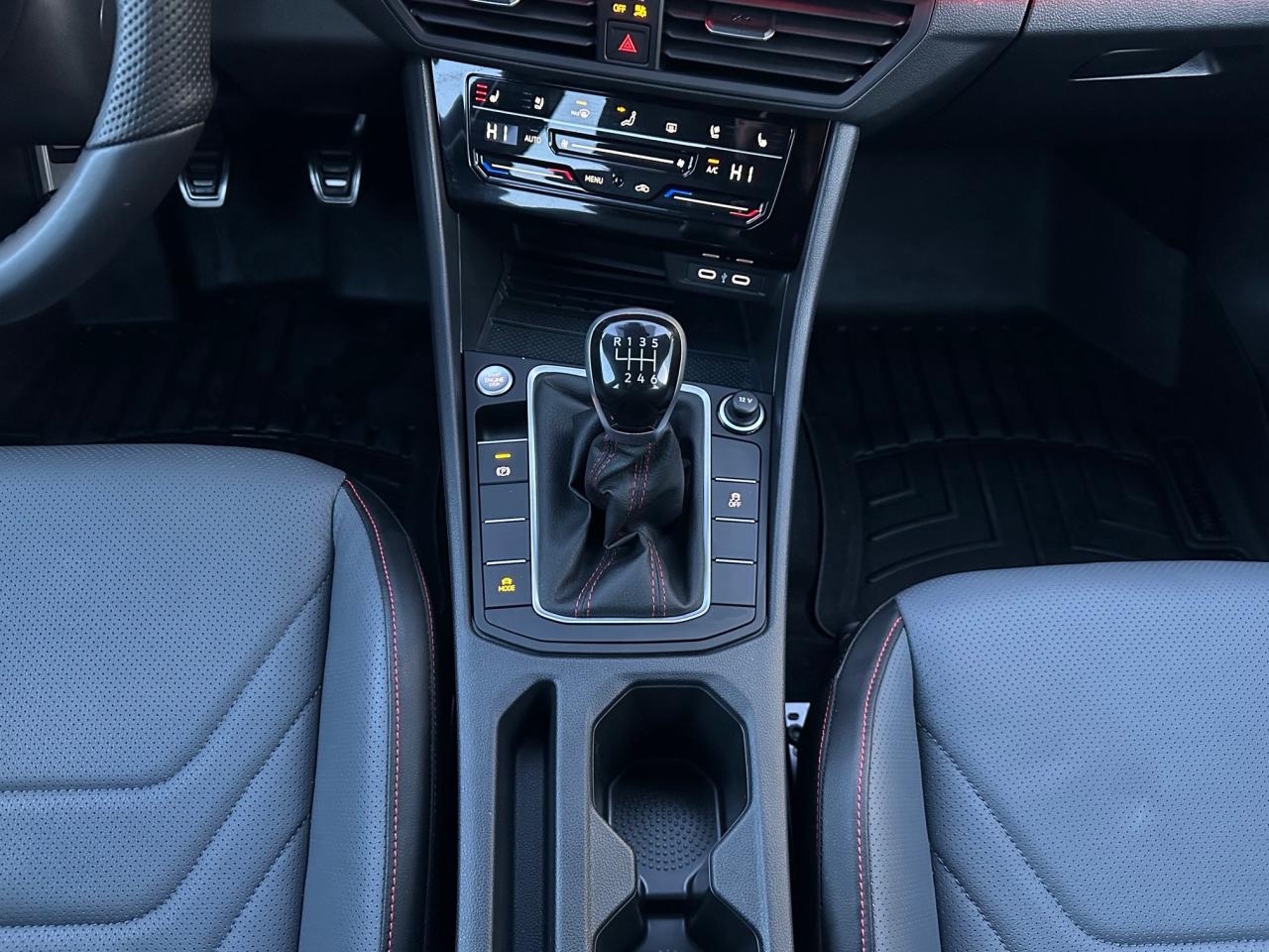 2025 Volkswagen Jetta GLI Autobahn (M6) 4dr Sedan Photo