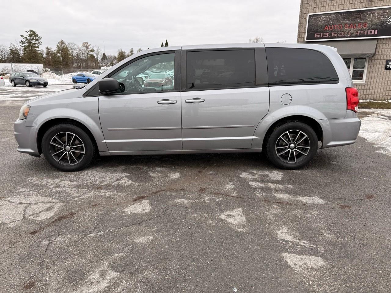 2014 Dodge Grand Caravan 4dr Wgn SXT Photo