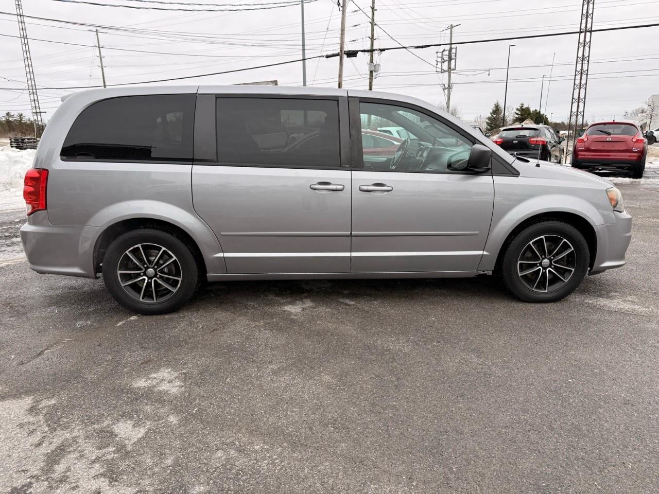 2014 Dodge Grand Caravan 4dr Wgn SXT Photo