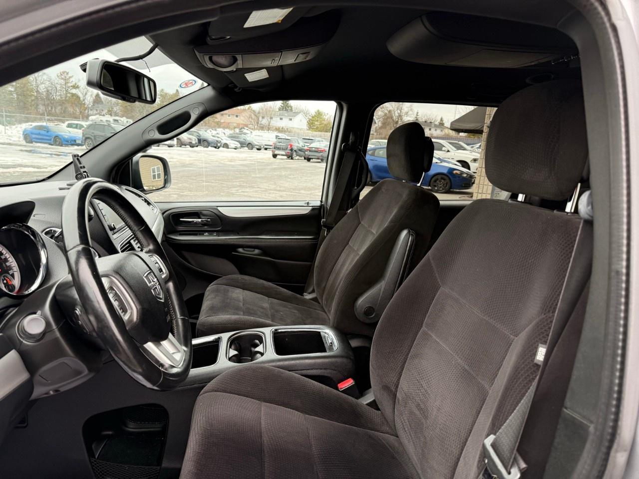 2014 Dodge Grand Caravan 4dr Wgn SXT Photo