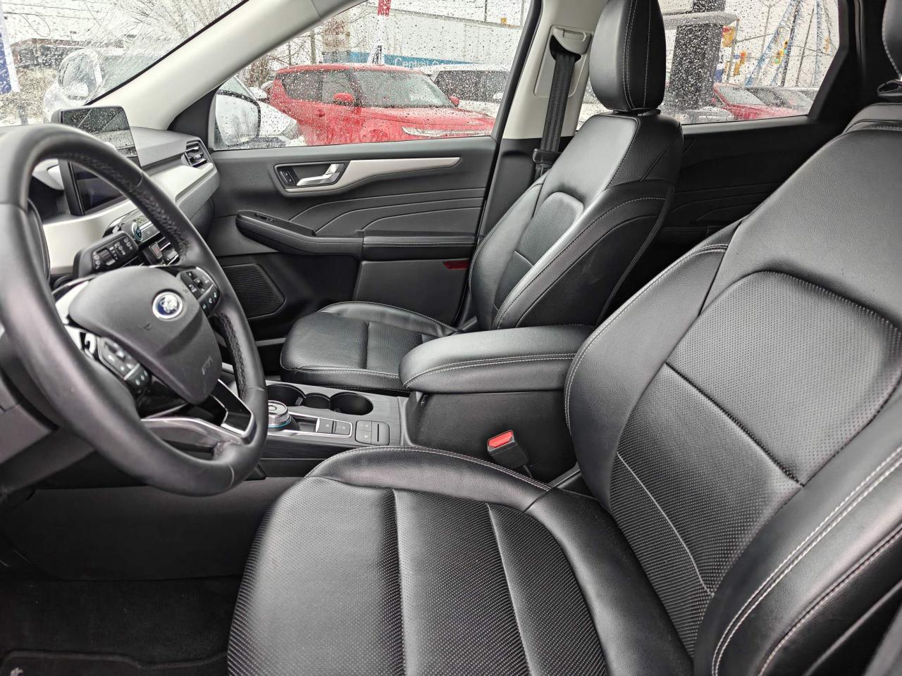 2022 Ford Escape SEL 4dr All-Wheel Drive Photo