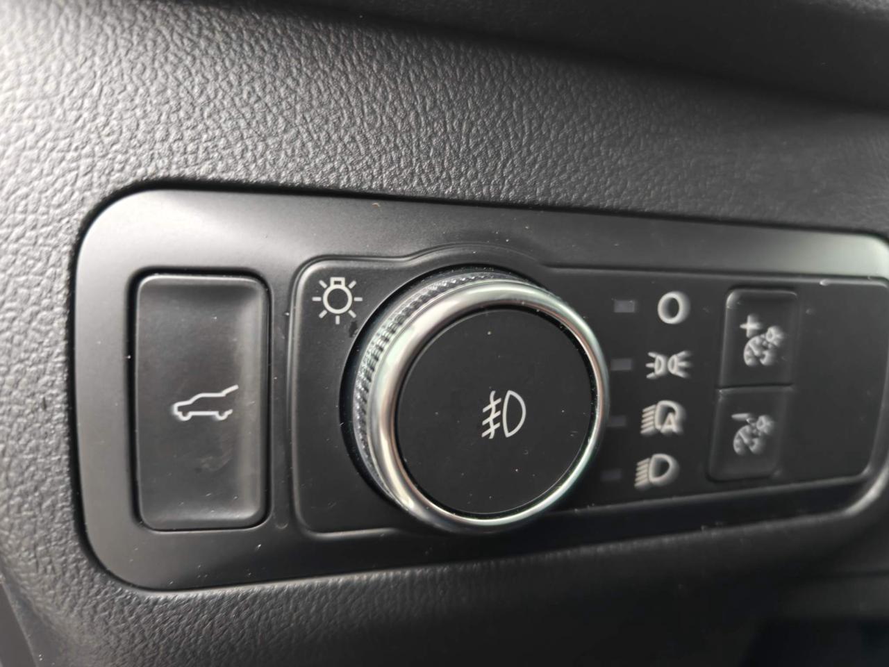 2022 Ford Escape SEL 4dr All-Wheel Drive Photo