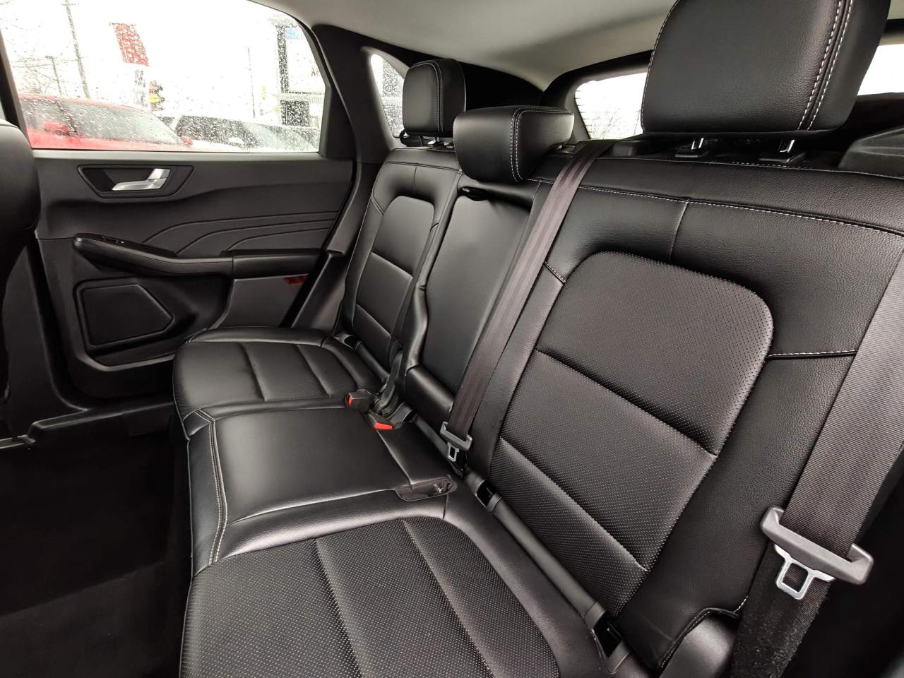 2022 Ford Escape SEL 4dr All-Wheel Drive Photo