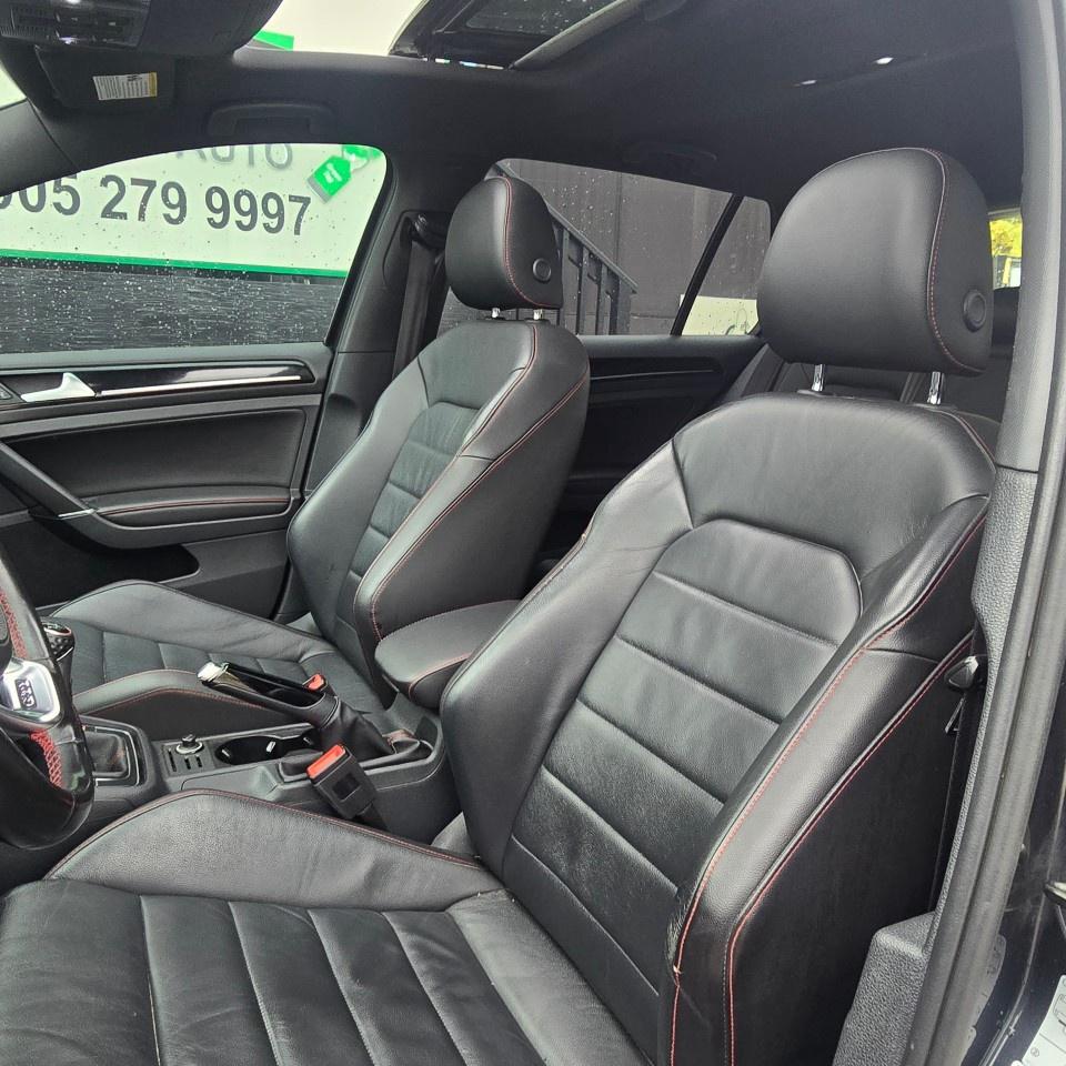 2017 Volkswagen Golf GTI 5dr HB Man Autobahn Photo