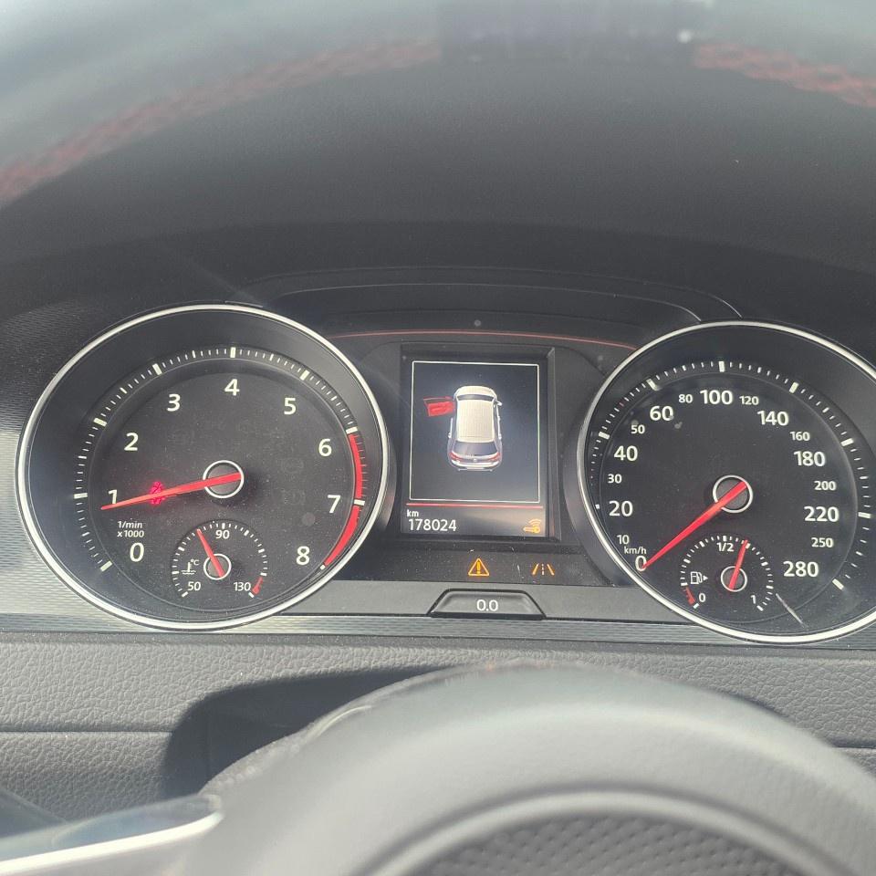 2017 Volkswagen Golf GTI 5dr HB Man Autobahn Photo