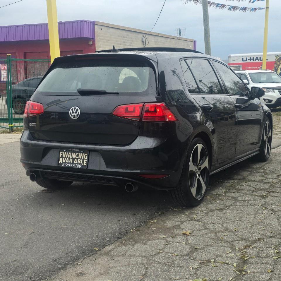 2017 Volkswagen Golf GTI 5dr HB Man Autobahn Photo