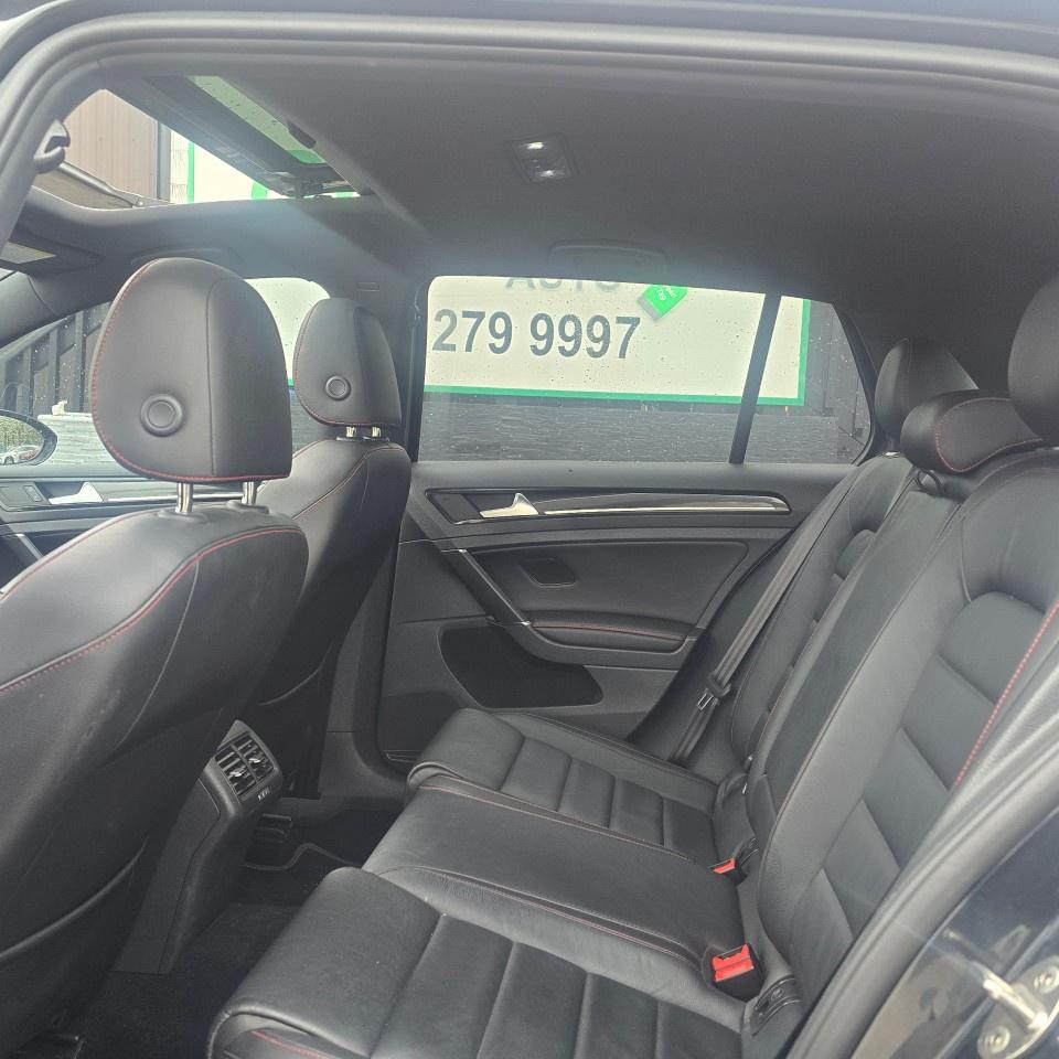 2017 Volkswagen Golf GTI 5dr HB Man Autobahn Photo
