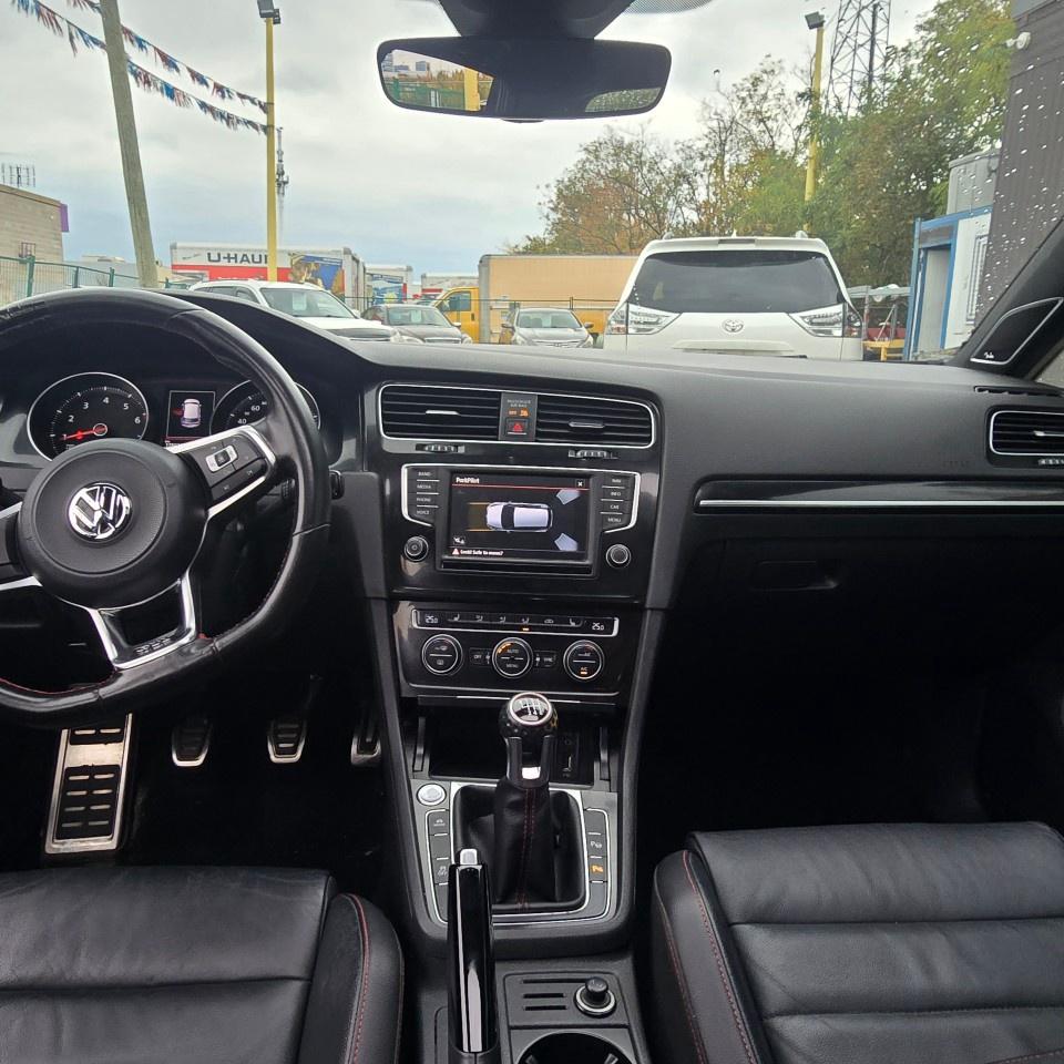 2017 Volkswagen Golf GTI 5dr HB Man Autobahn Photo