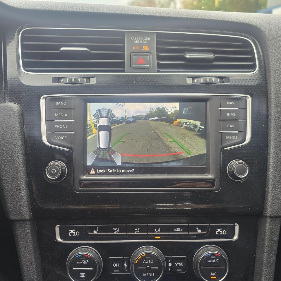 2017 Volkswagen Golf GTI 5dr HB Man Autobahn Photo