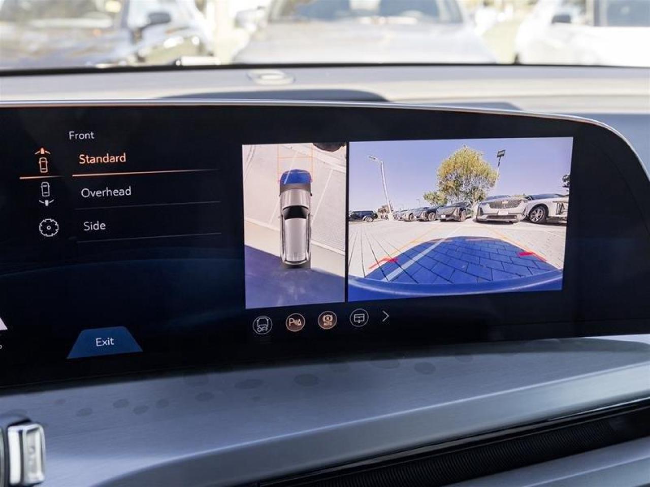 2026 Cadillac VISTIQ Luxury 4dr All-Wheel Drive Photo