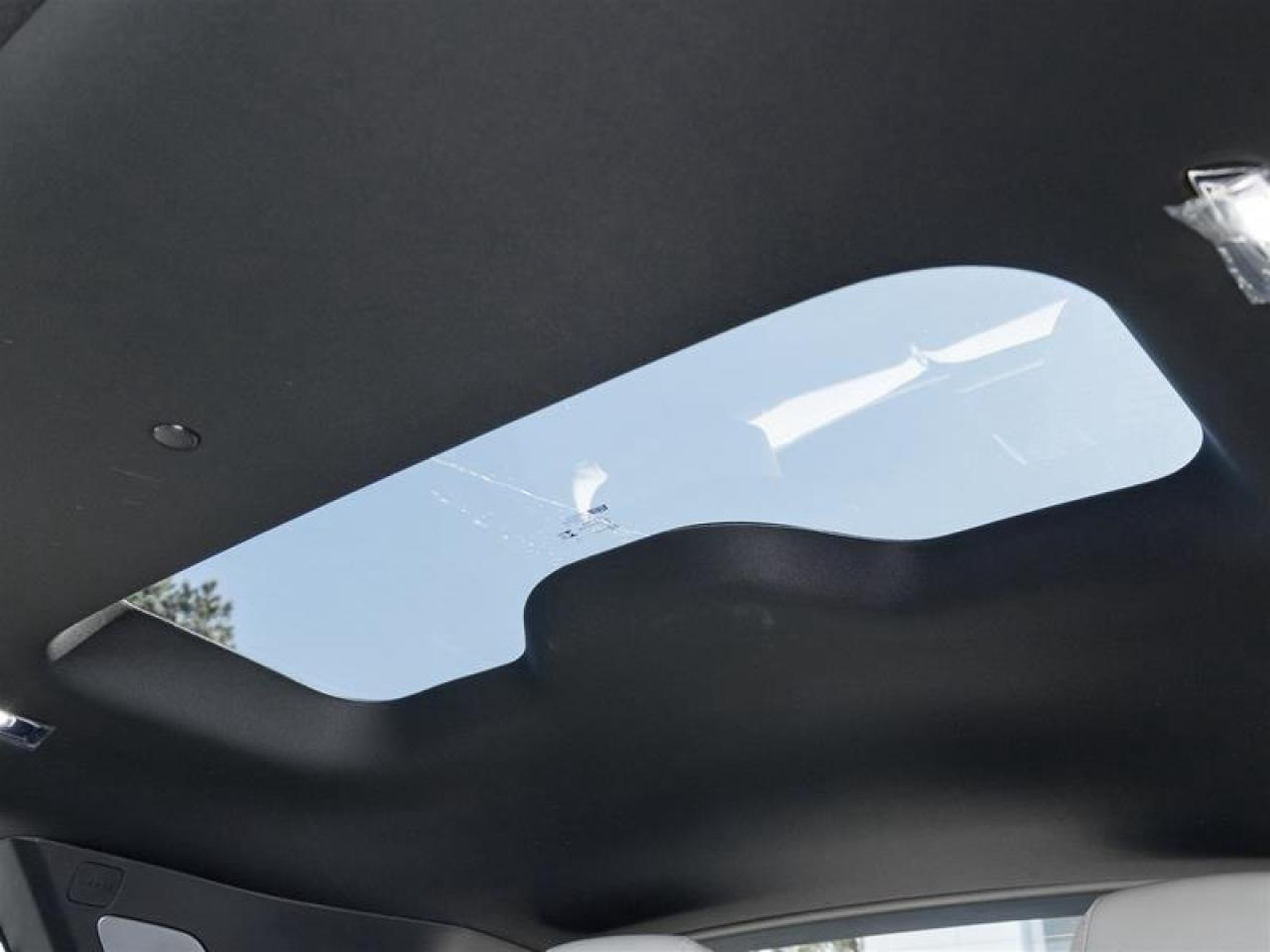 2026 Cadillac VISTIQ Luxury 4dr All-Wheel Drive Photo