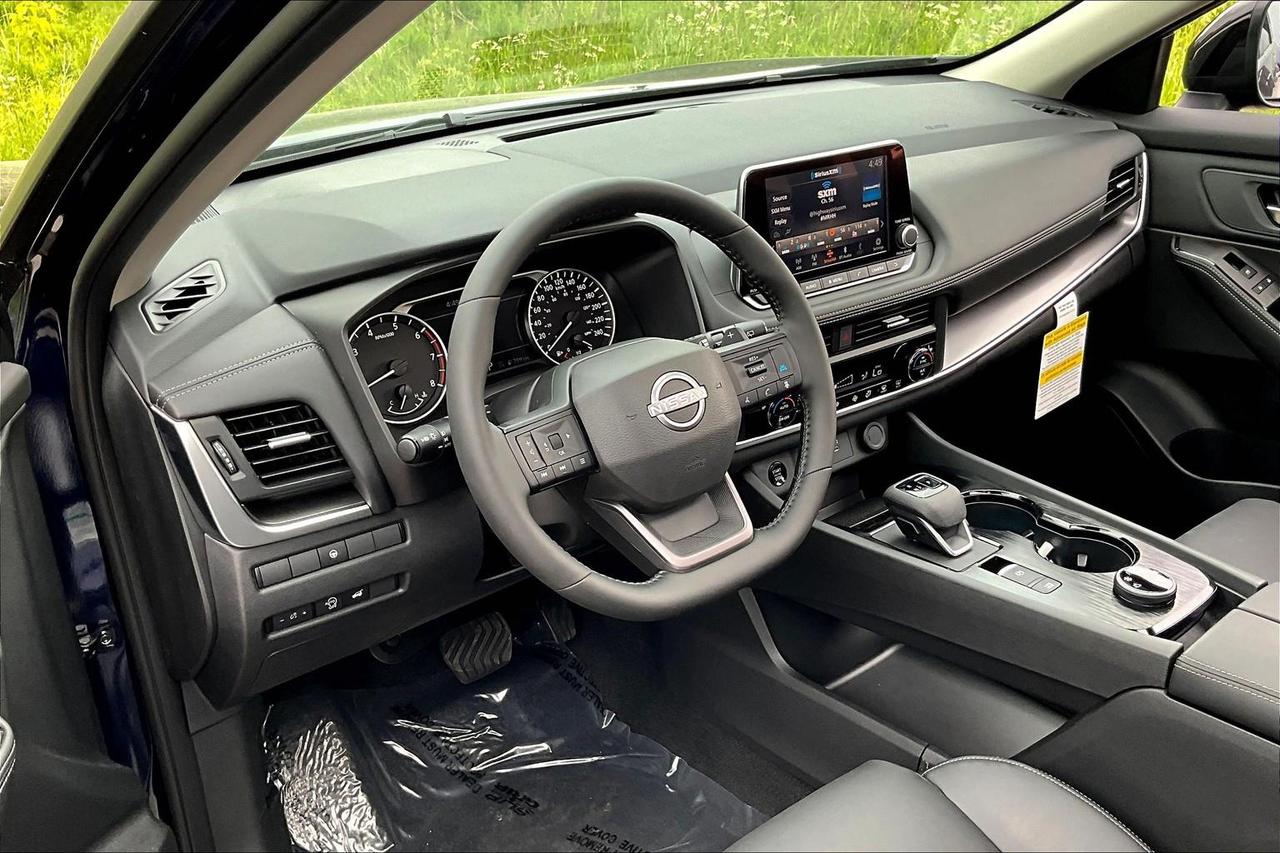 2025 Nissan Rogue Midnight Edition 4dr All-Wheel Drive Sport Utility Photo