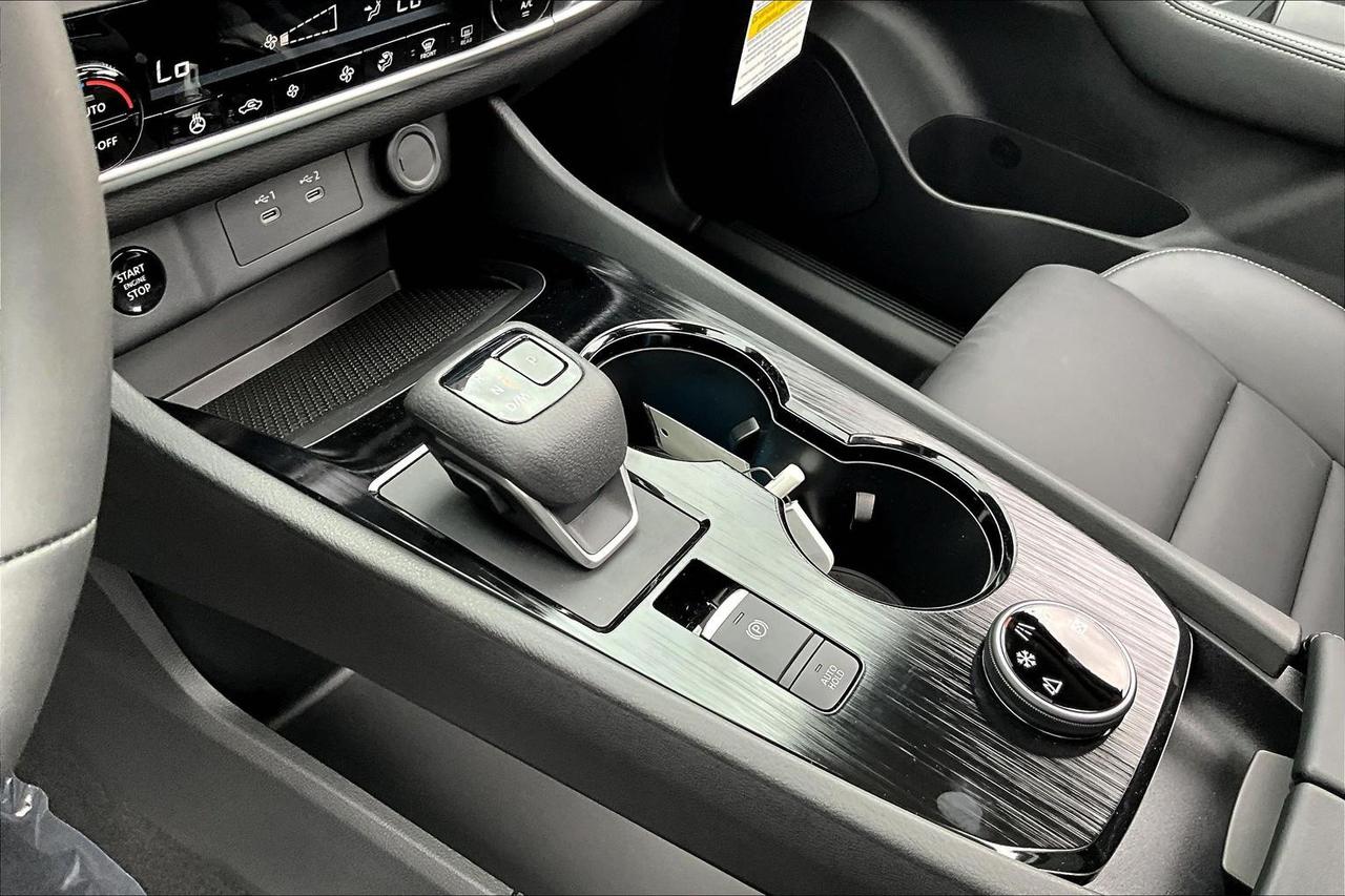 2025 Nissan Rogue Midnight Edition 4dr All-Wheel Drive Sport Utility Photo