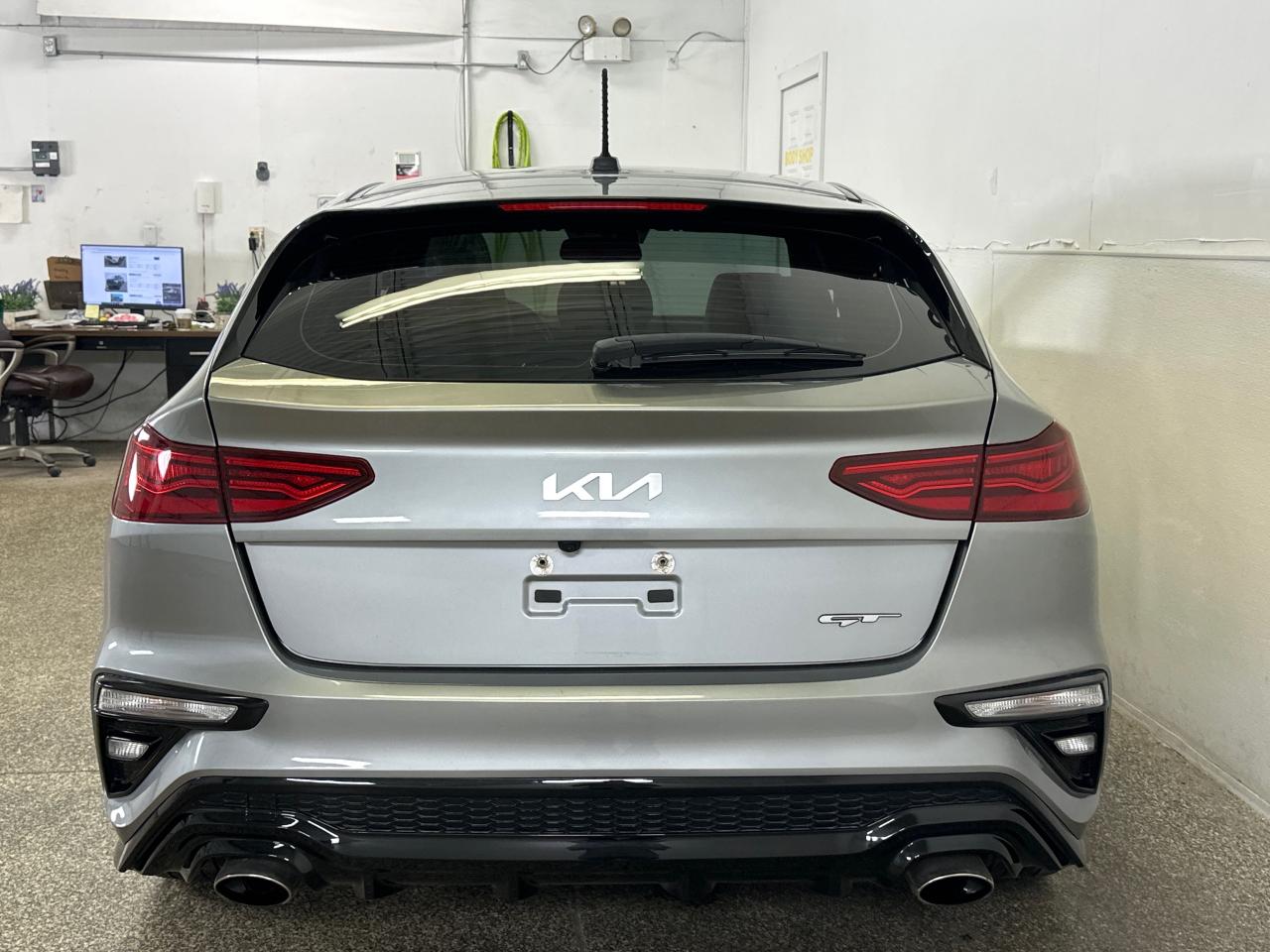 2022 Kia Forte5 GT 4dr Hatchback Photo