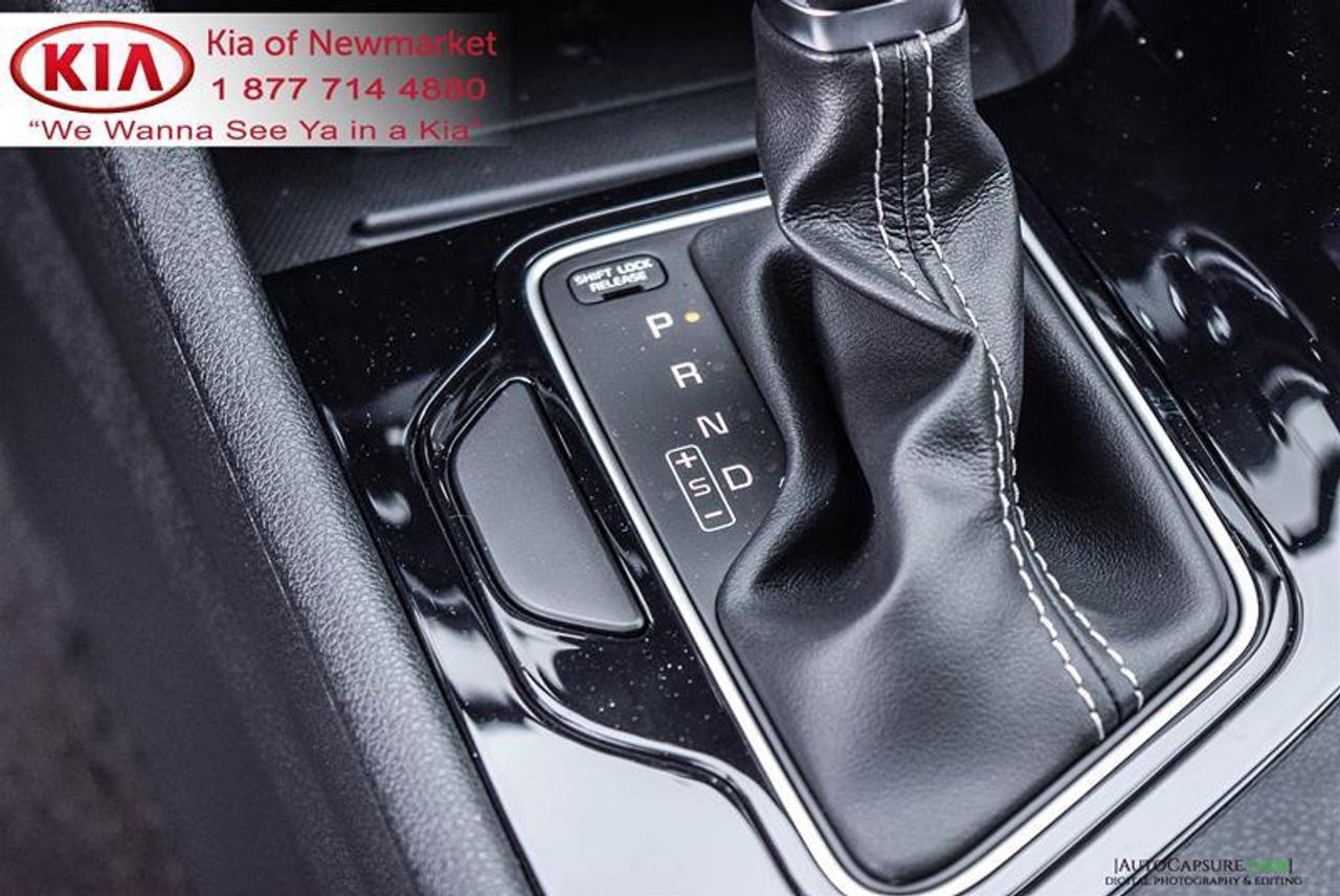 2020 Kia NIRO EX 4dr Front-Wheel Drive Sport Utility Photo