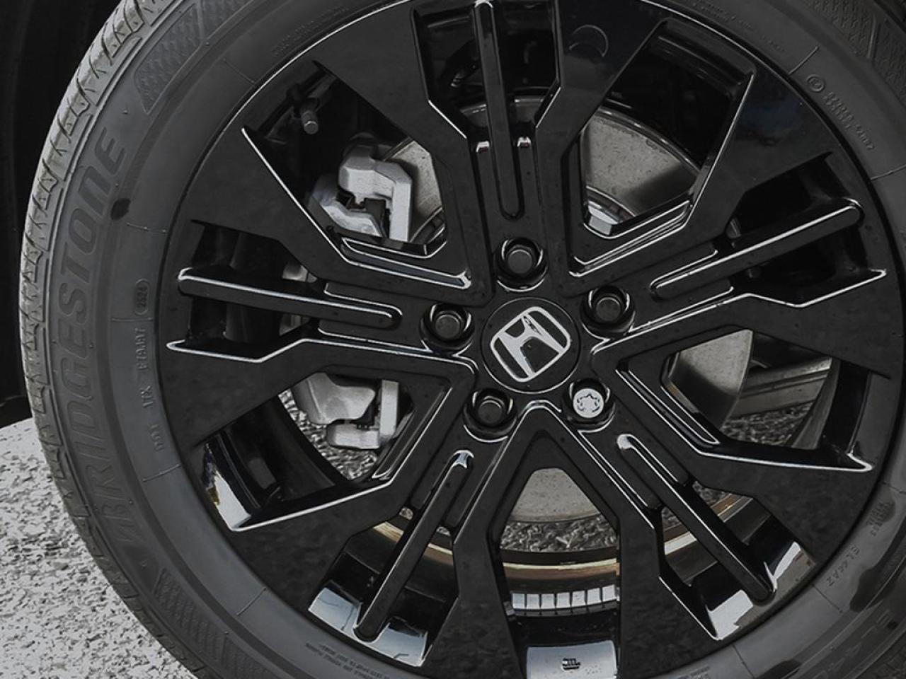 2025 Honda Odyssey Black Edition Passenger Van Photo