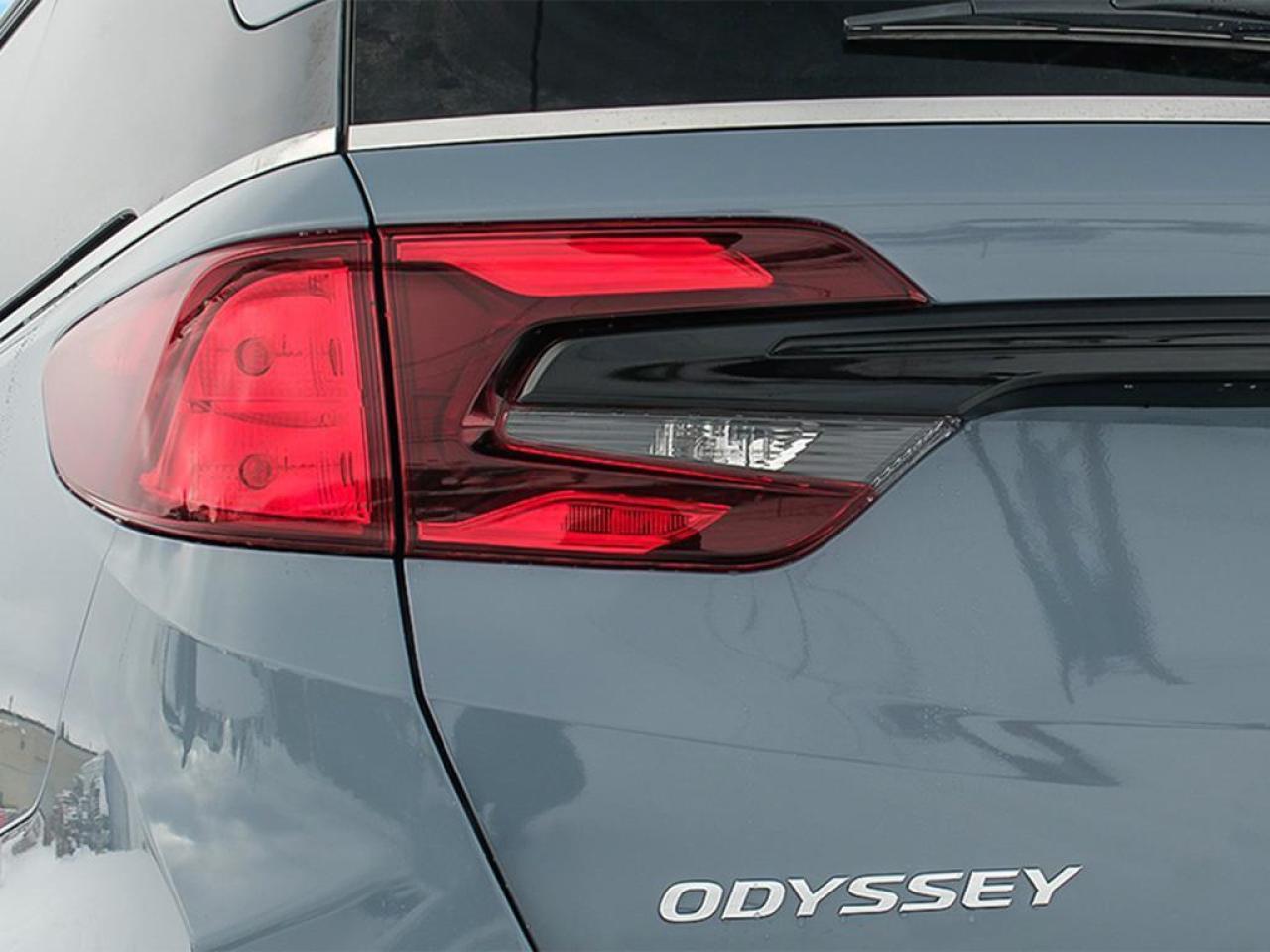 2025 Honda Odyssey Black Edition Passenger Van Photo