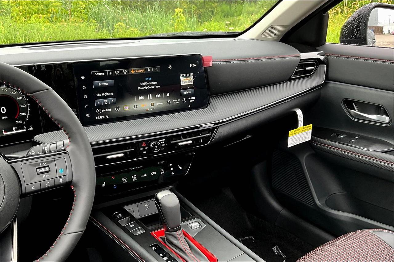 2025 Nissan Kicks SR 4dr All-Wheel Drive Photo