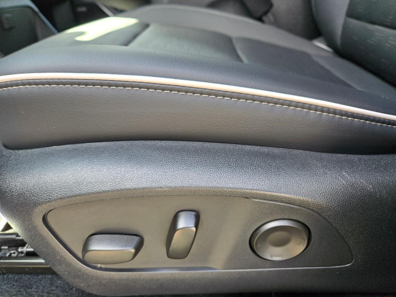 2025 Buick Enclave Sport Touring 4dr All-Wheel Drive Photo