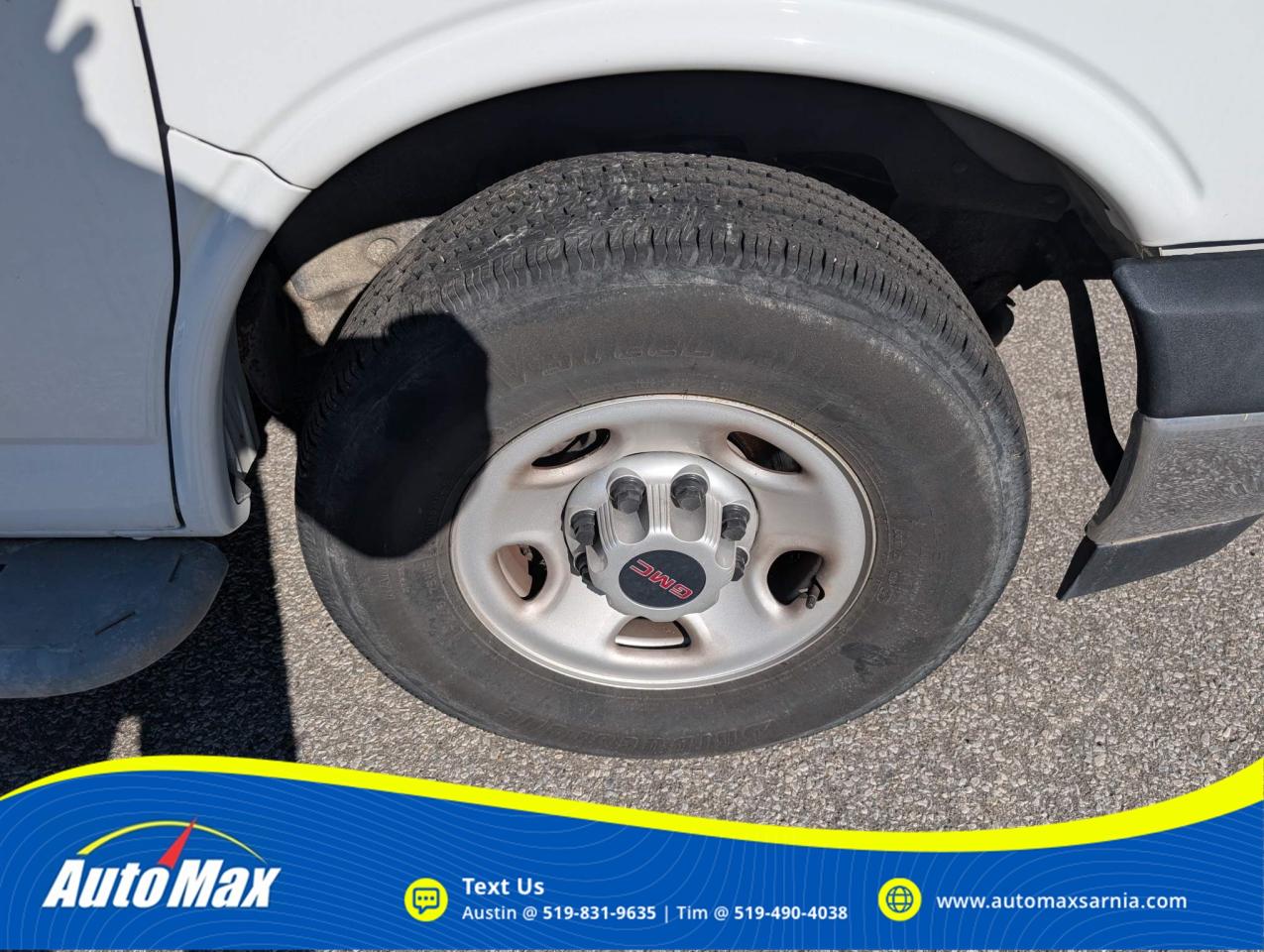 2019 GMC Savana 2500 Work Van Rear-Wheel Drive Cargo Van Photo