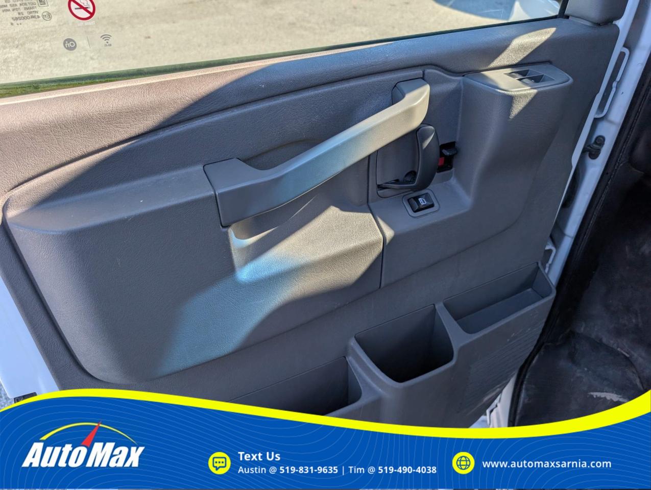 2019 GMC Savana 2500 Work Van Rear-Wheel Drive Cargo Van Photo