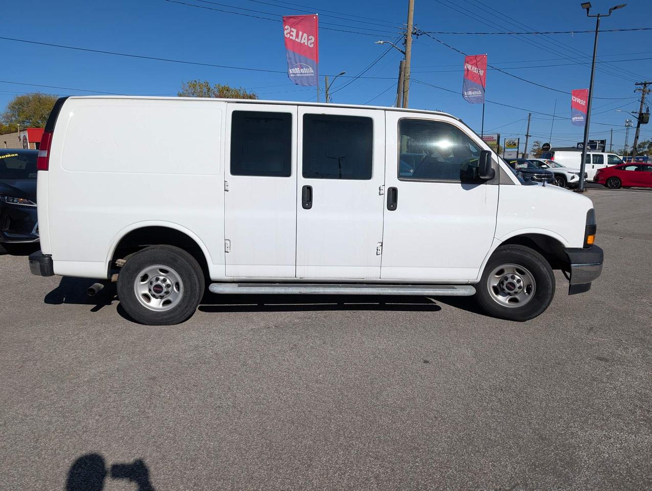 2019 GMC Savana 2500 Work Van Rear-Wheel Drive Cargo Van Photo