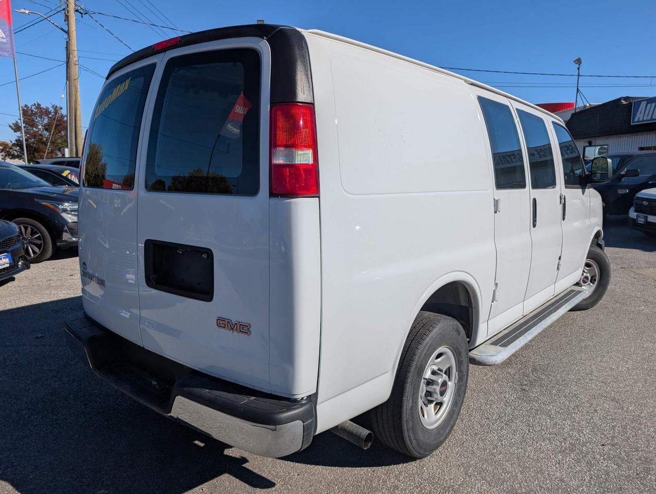 2019 GMC Savana 2500 Work Van Rear-Wheel Drive Cargo Van Photo