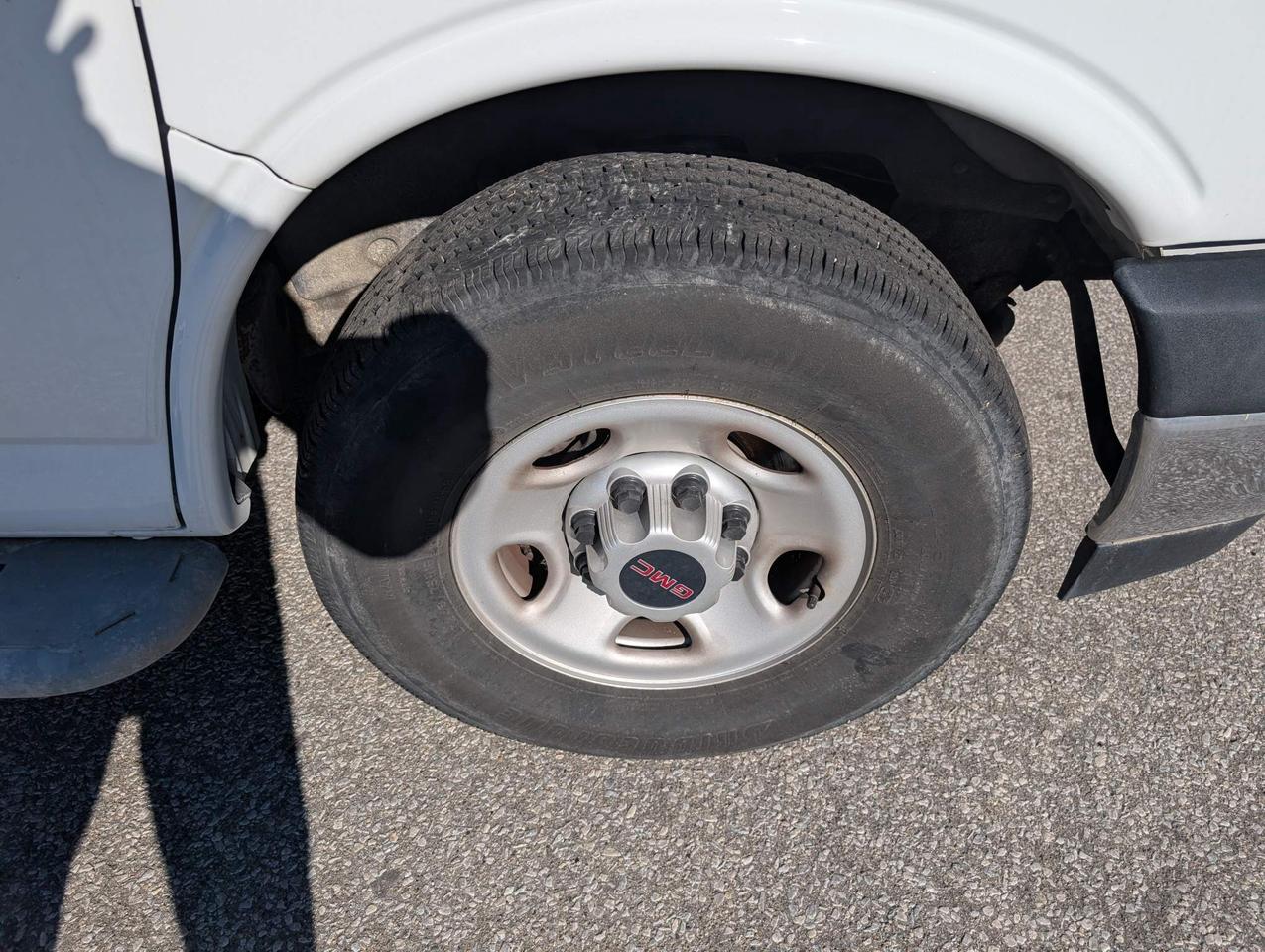 2019 GMC Savana 2500 Work Van Rear-Wheel Drive Cargo Van Photo