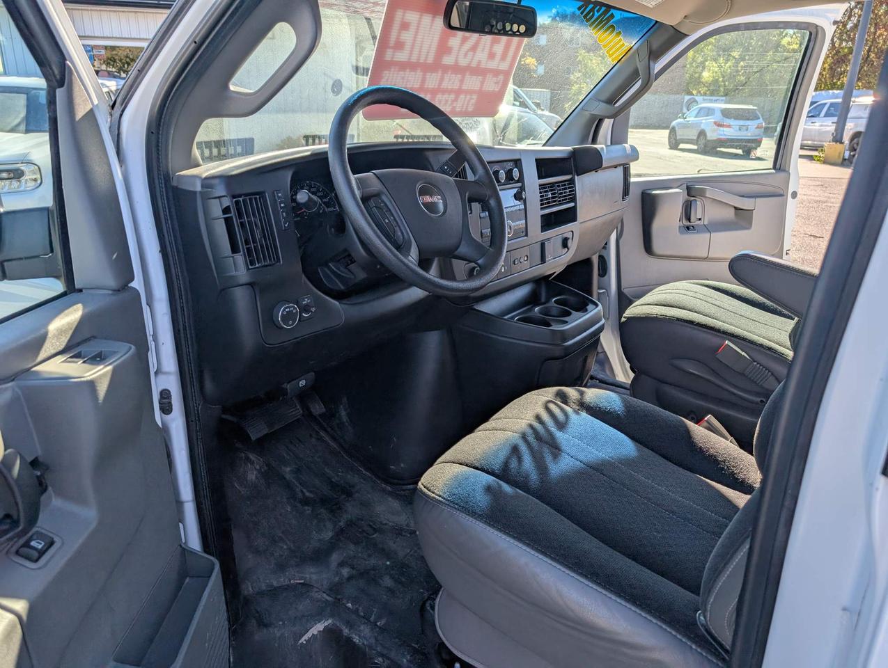 2019 GMC Savana 2500 Work Van Rear-Wheel Drive Cargo Van Photo