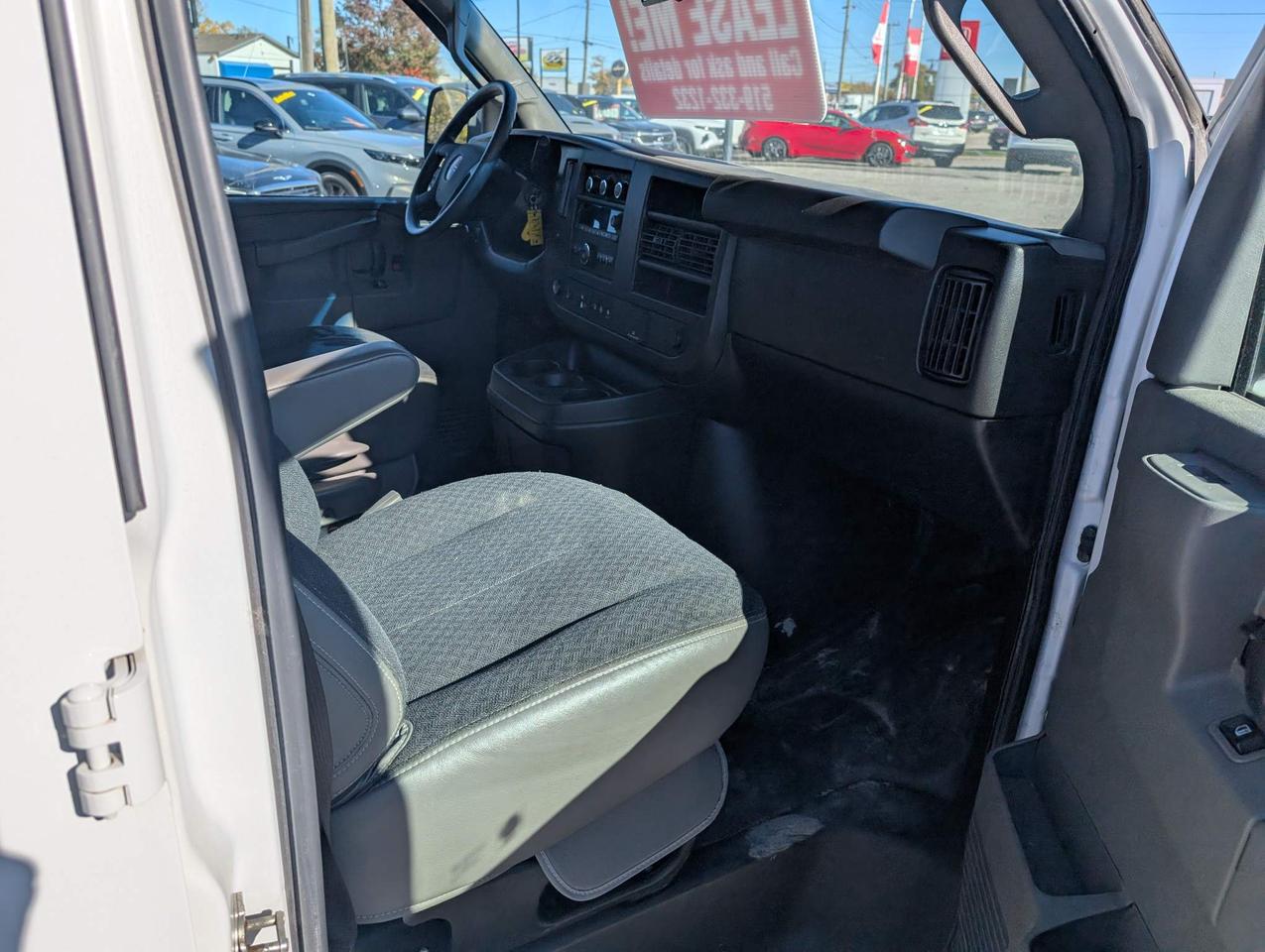 2019 GMC Savana 2500 Work Van Rear-Wheel Drive Cargo Van Photo