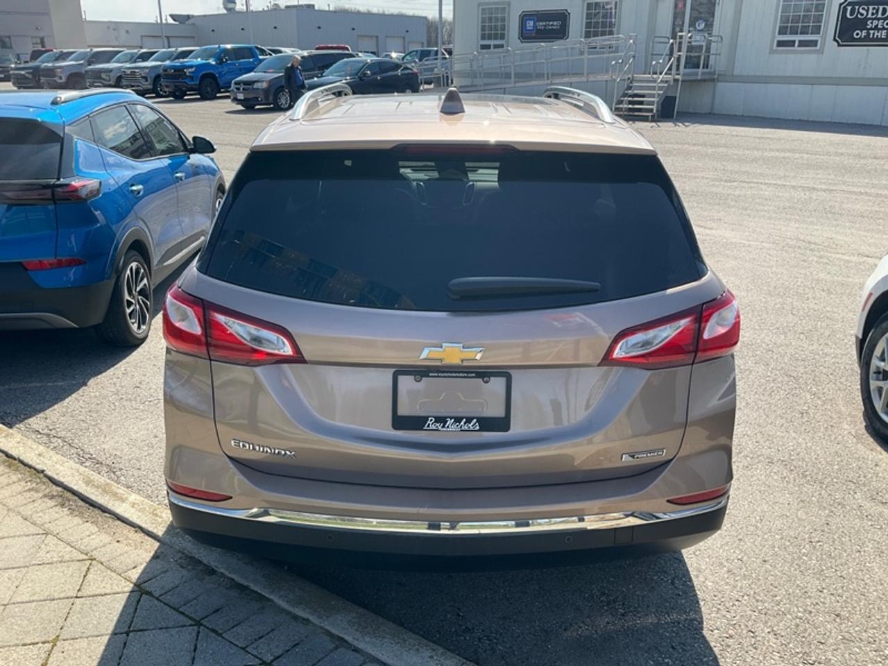 2018 Chevrolet Equinox Premier Photo