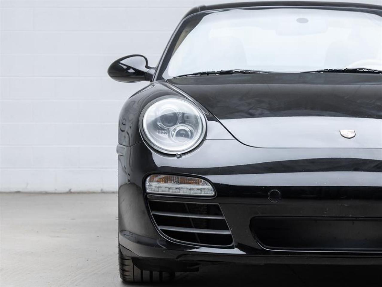 2009 Porsche 911  Photo2