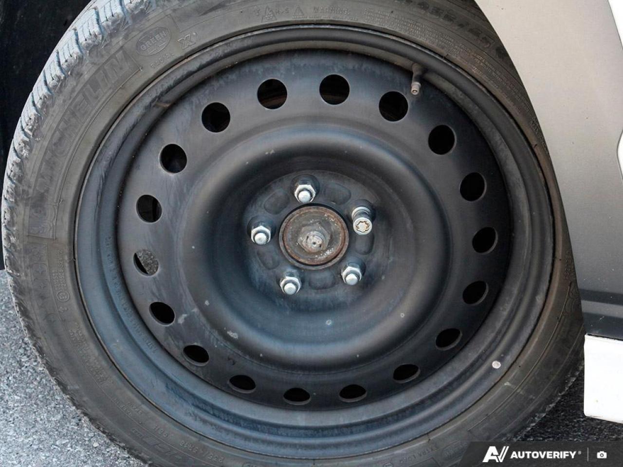 2020 Hyundai KONA 1.6T Trend w/Two-Tone Roof 4dr All-Wheel Drive Photo