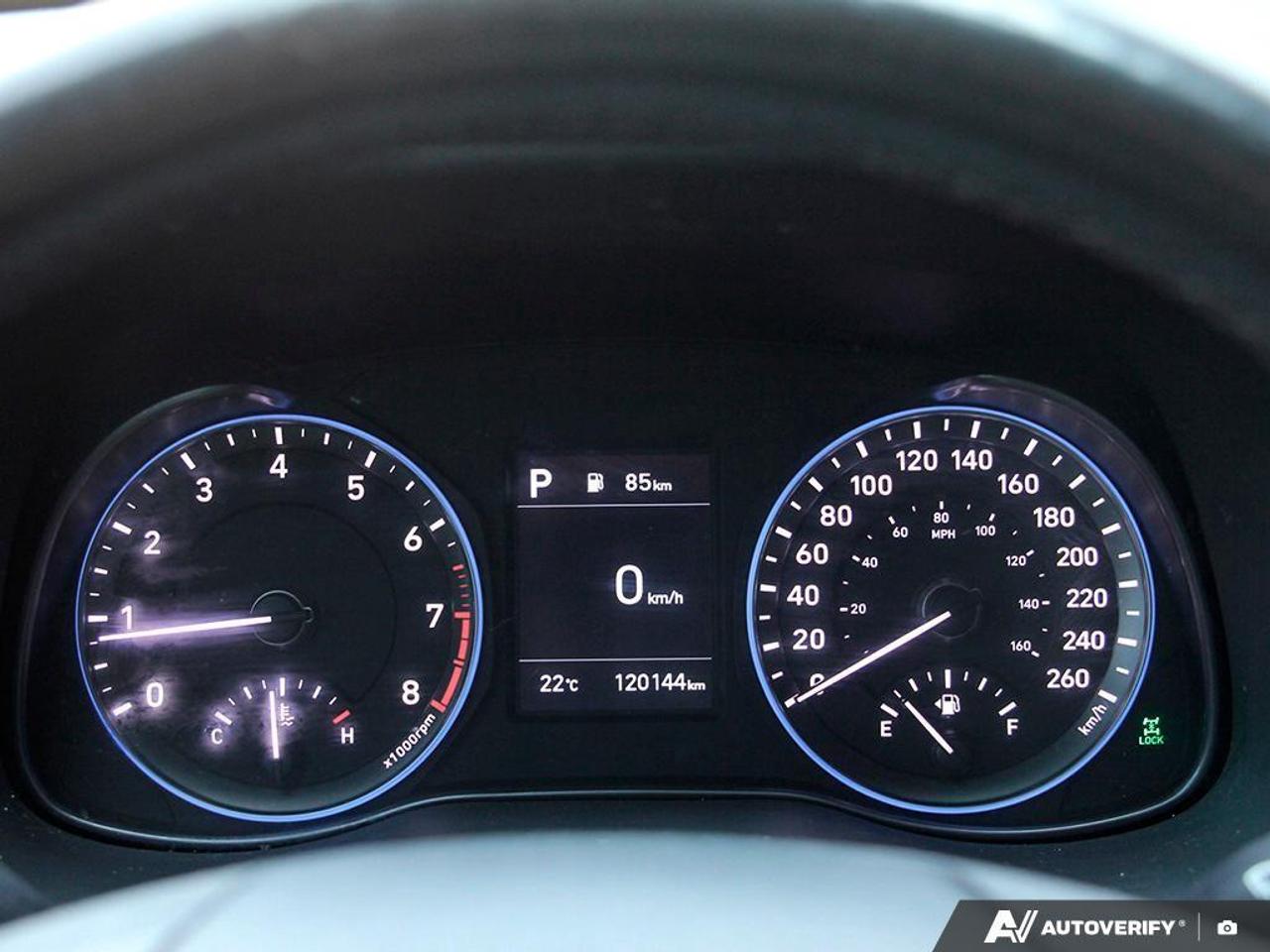 2020 Hyundai KONA 1.6T Trend w/Two-Tone Roof 4dr All-Wheel Drive Photo