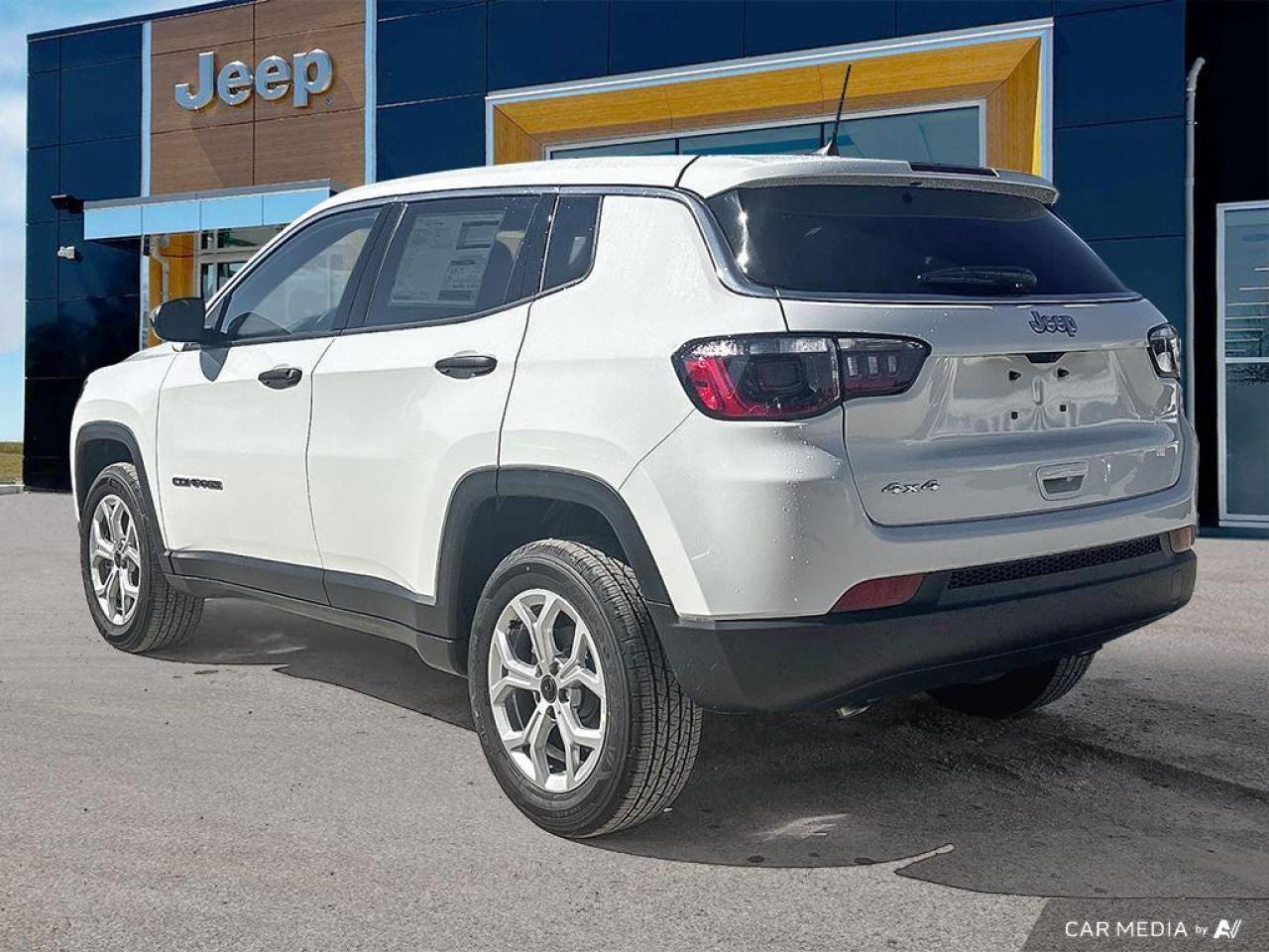 2025 Jeep Compass Sport 4dr 4x4 Photo