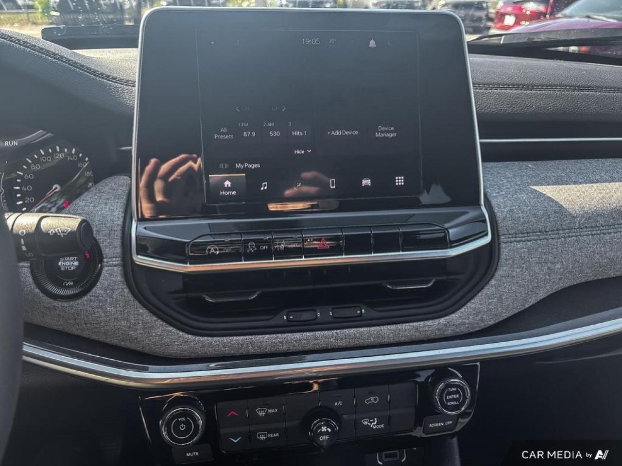 2025 Jeep Compass Sport 4dr 4x4 Photo