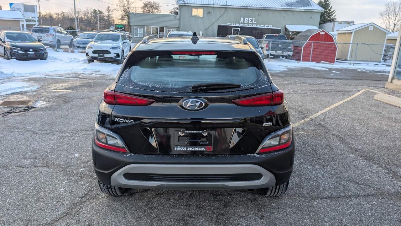 2023 Hyundai KONA 2.0L Preferred 4dr All-Wheel Drive Photo3