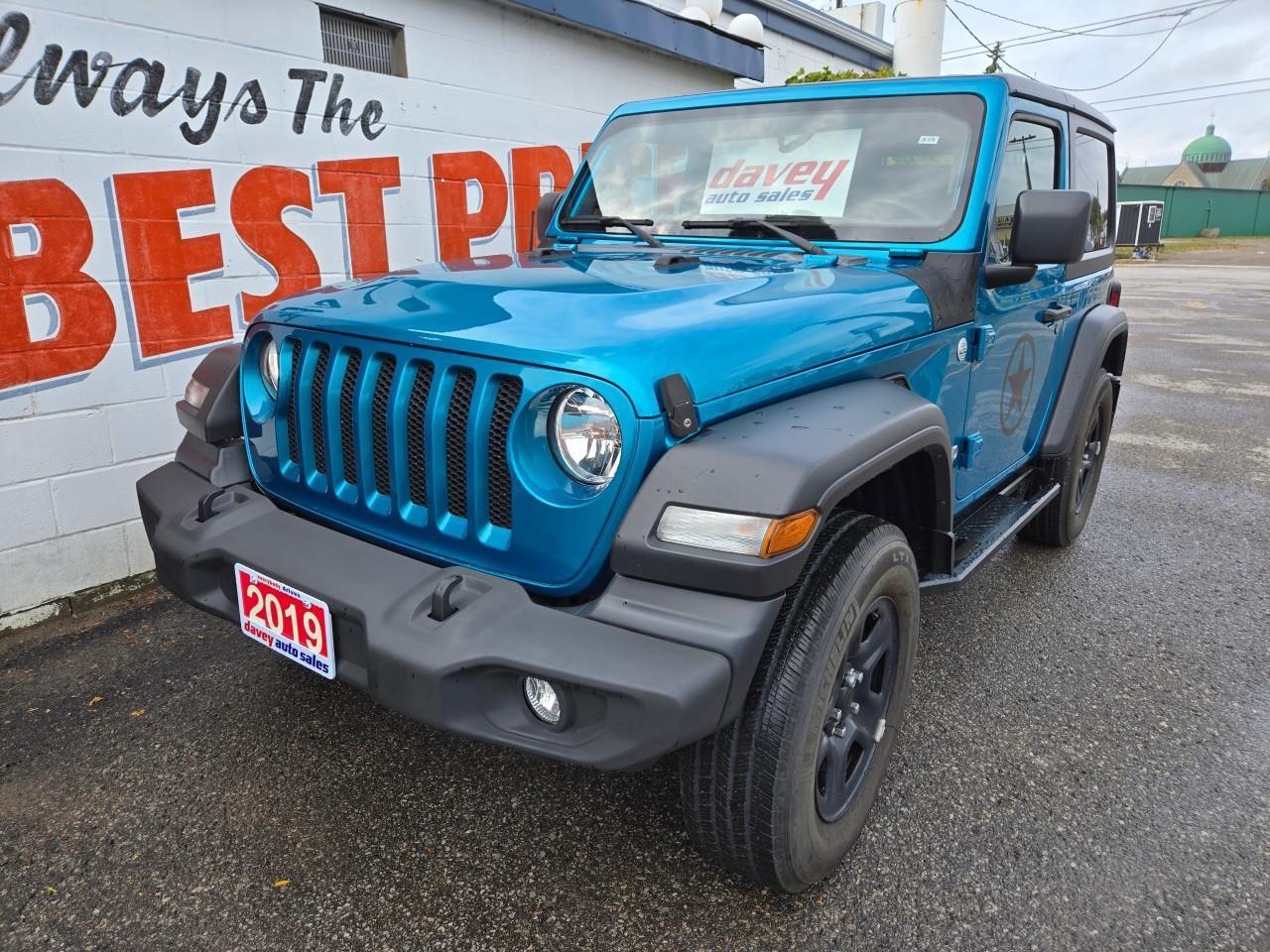 2019 Jeep Wrangler Sport 2dr 4x4 Photo0
