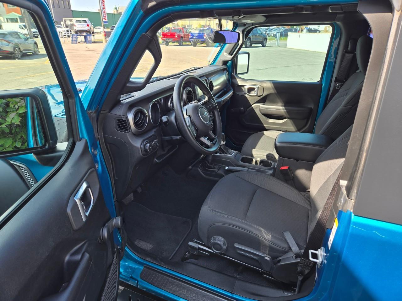 2019 Jeep Wrangler Sport 2dr 4x4 Photo