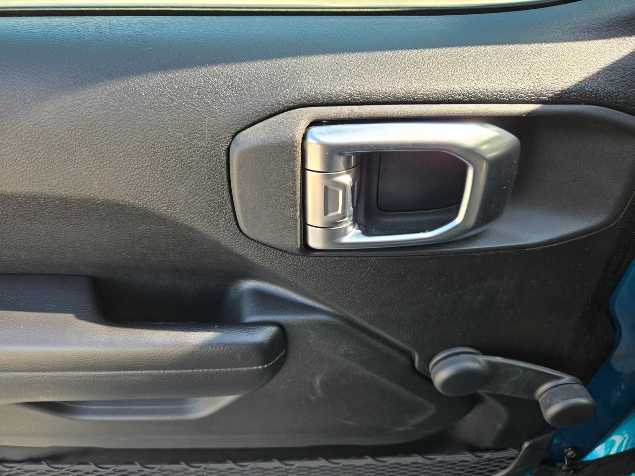 2019 Jeep Wrangler Sport 2dr 4x4 Photo