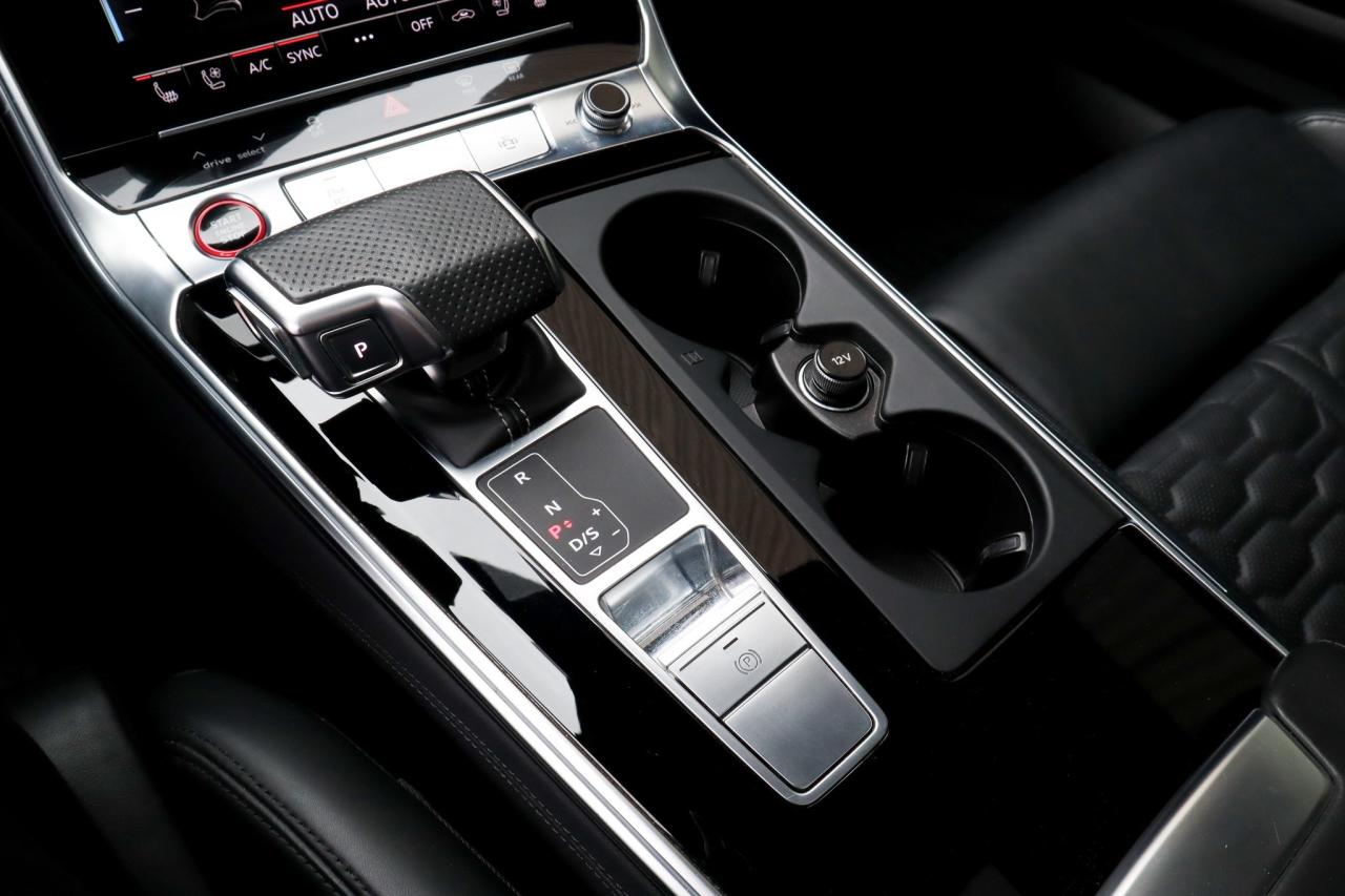 2021 Audi RS 6 Avant  Photo