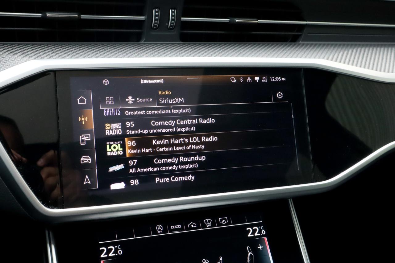 2021 Audi RS 6 Avant  Photo