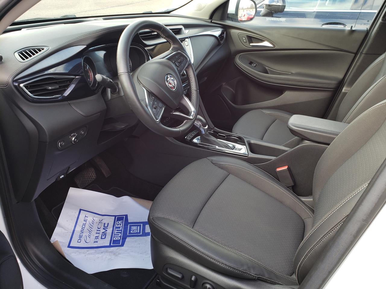 2022 Buick Encore GX Select All-Wheel Drive Photo3