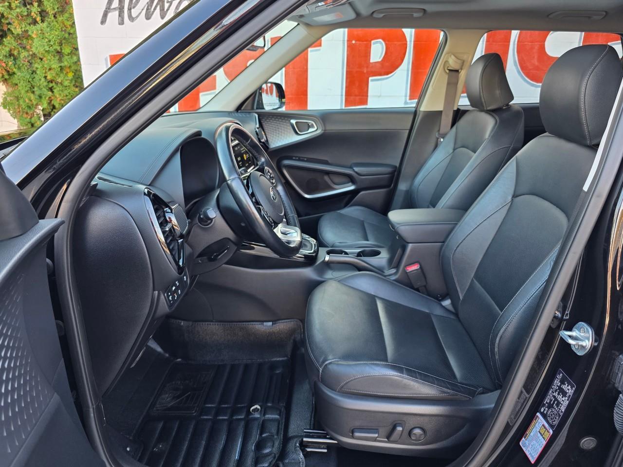 2020 Kia Soul EX 4dr Hatchback Photo