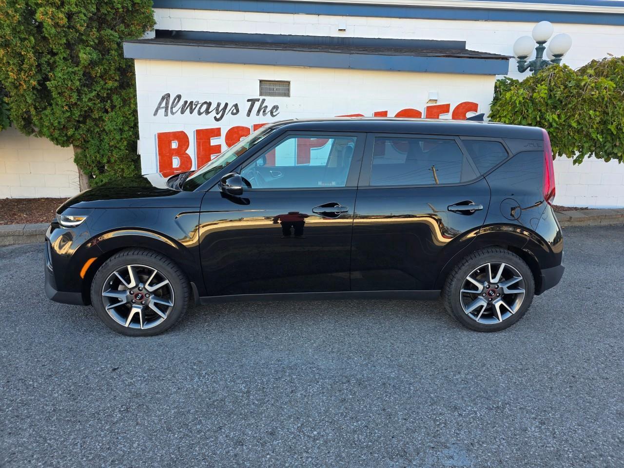 2020 Kia Soul EX 4dr Hatchback Photo4