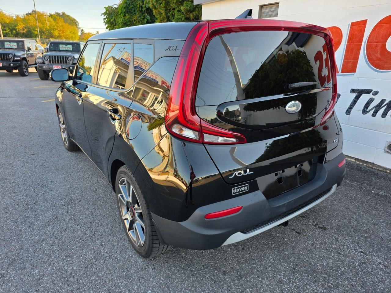 2020 Kia Soul EX 4dr Hatchback Photo